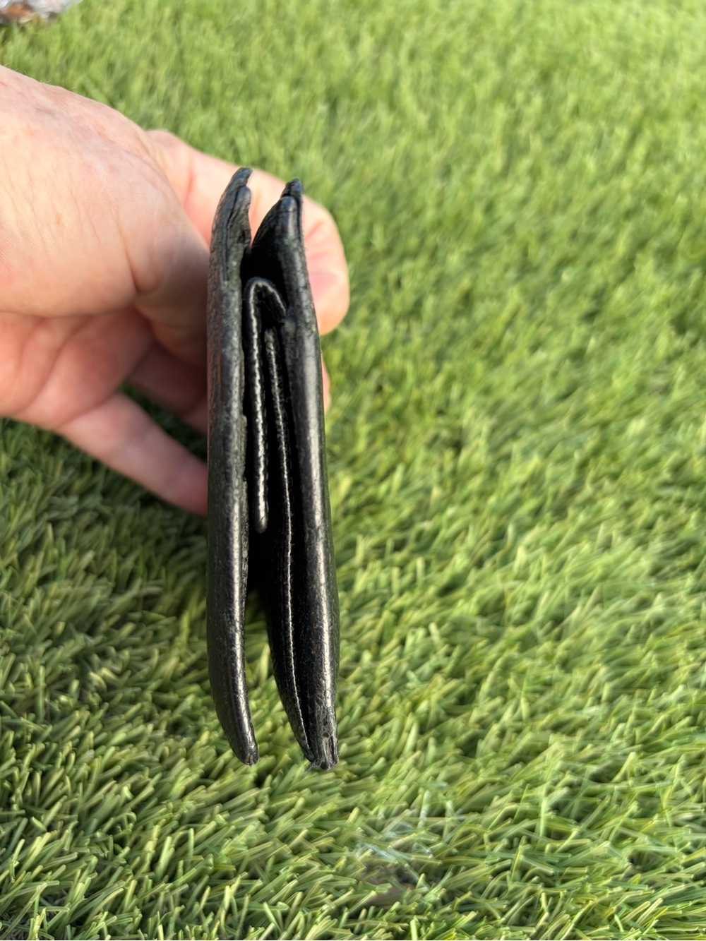Bvlgari Black Leather Vintage Wallet Authentic Italy - Picture 10 of 13